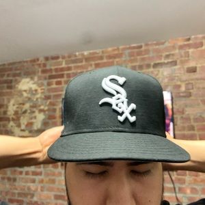 White Sox 2005 World Series, Grey Brim